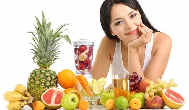 Người bệnh hãy cố gắng ăn uống đầy đủ chất dinh dưỡng, hạn chế các đồ uống chứa cồn